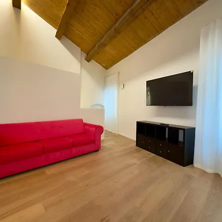 Vacanze Chic Nel Cuore Di Daire Pesaro