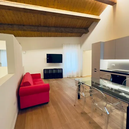 Vacanze Chic Nel Cuore Di Daire Pesaro